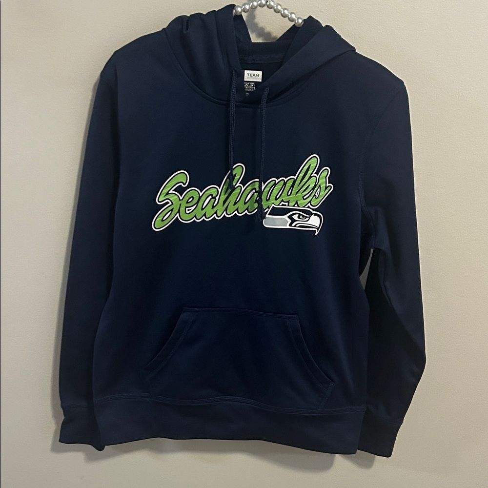 Seattle Seahawks NFL Hoodie With Pockets. Size Small